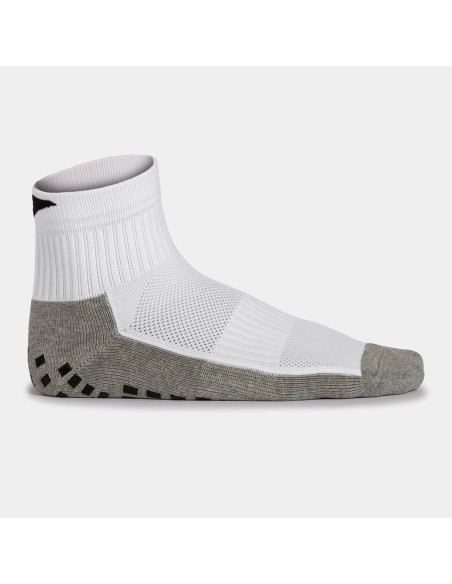 Calcetines Joma Anti-Slip en Blanco: Comodidad y Seguridad para tus Pies (400798.200). Calcetines Joma Anti-Slip en Blanco: Comodidad y Seguridad para tus Pies (400798.200).