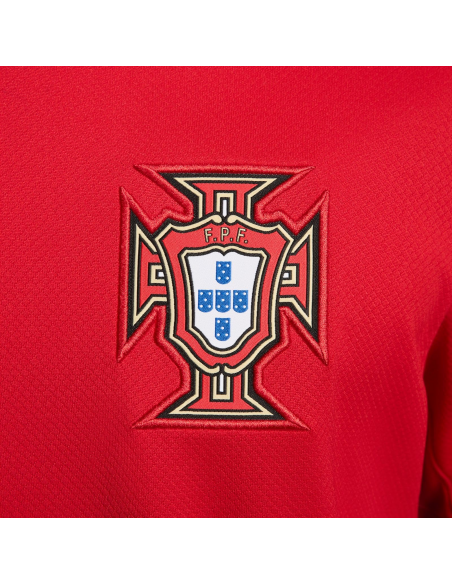 Camiseta Portugal Nike: Demuestra tu Apoyo con Estilo (FJ4275-657).