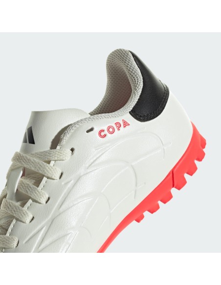 Zapatillas adidas Copa Pure 2 Club Blancas y Coral: Estilo y Rendimiento en la Cancha (IE7531). Zapatillas adidas Copa Pure 2 Club Blancas y Coral: Estilo y Rendimiento en la Cancha (IE7531).