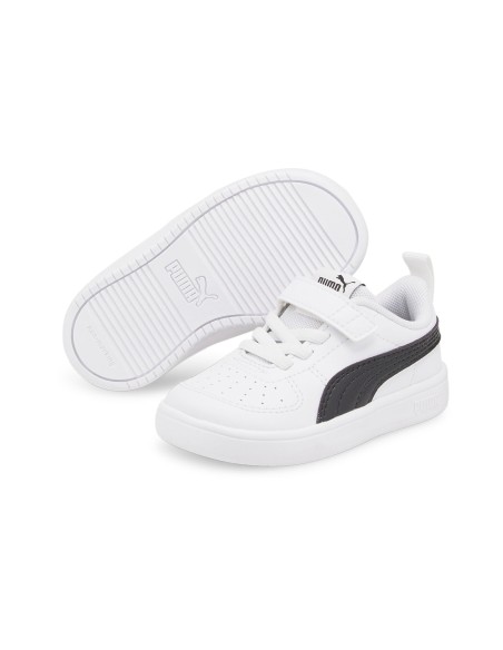 Zapatillas Puma Rickie Blancas Negras Velcro | Estilo y Comodidad (384314-03). Zapatillas Puma Rickie Blancas Negras Velcro | Estilo y Comodidad (384314-03).