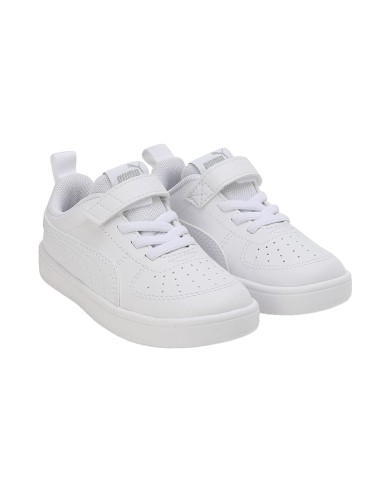 Zapatillas Puma Rickie Blancas Velcro | Estilo y Comodidad (384314-01).