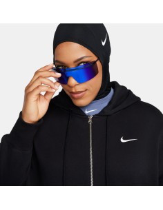 Sudadera Nike W Negra - Comodidad y Estilo Atemporal (DQ5758-010). 2
