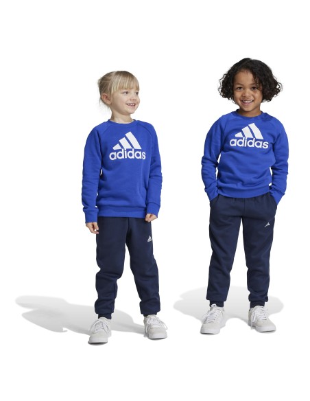 Chándal Adidas Royal con Cuello Caja - Comodidad y Estilo Casual (IV7436). Chándal Adidas Royal con Cuello Caja - Comodidad y Estilo Casual (IV7436).