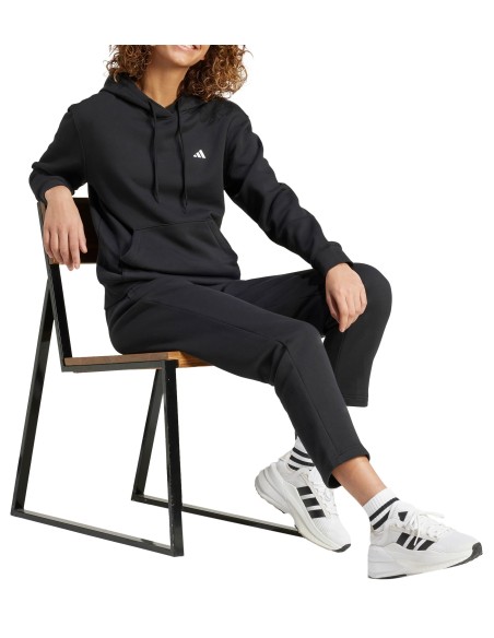 Sudadera Negra Adidas - Estilo y Confort para Mujer (IW0220). Sudadera Negra Adidas - Estilo y Confort para Mujer (IW0220).