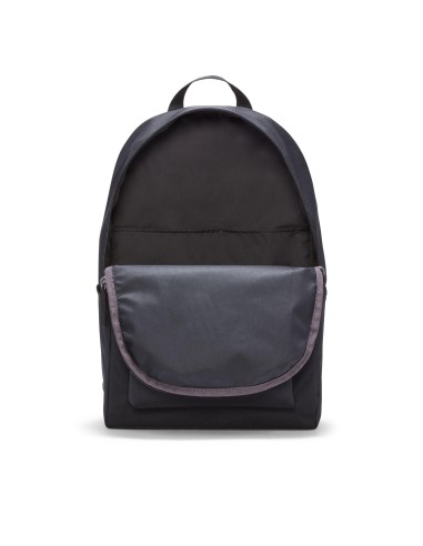 Mochila Negra Nike | Estilo y Funcionalidad para el Día a Día (DC4244-010).