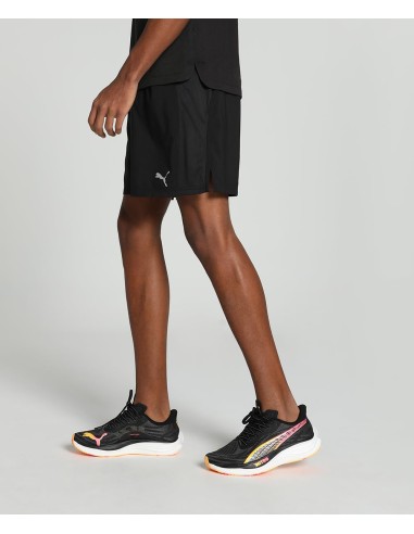 Short Running Puma Negro | Ligereza y Comodidad para tus Entrenamientos (525004-01).