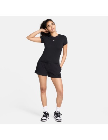 Camiseta Negra Nike para Mujer | Estilo Deportivo y Confort (FV5508-010).
