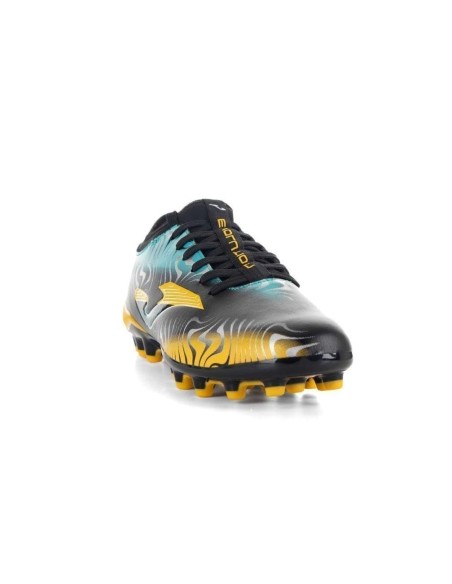 Zapatillas Negras y Doradas AG Joma | Estilo y Rendimiento para el Fútbol (EVOW2401AG). Zapatillas Negras y Doradas AG Joma | Estilo y Rendimiento para el Fútbol (EVOW2401AG).