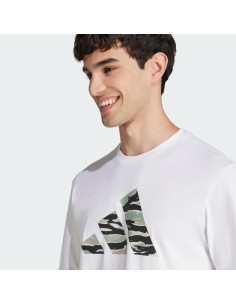 CAMISETA ADIDAS BLANCA CAMO LOGO (JI6770). 2