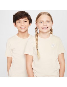 CAMISETA NIKE BEIG GS (FZ5177-126). 2
