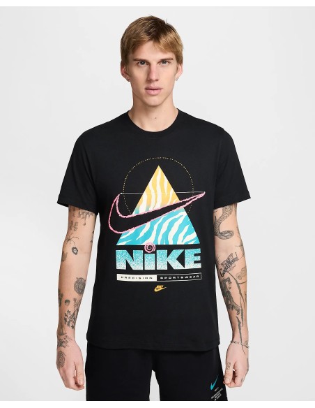 CAMISETA NEGRA NIKE BRANDRIFF (HV9149-010).