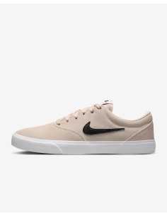 ZAPATILLAS NIKE CHARGE SUEDE BEIG (IB2750-100).