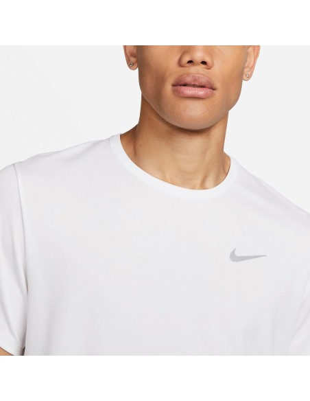 CAMISETA NIKE H BLANCA (DV9315-100).