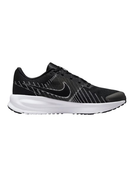ZAPATILLAS NIKE RUN DEFY NEGRAS (HM9594-004).