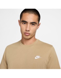 CAMISETA BEIG NIKE (AR4997-297). 2