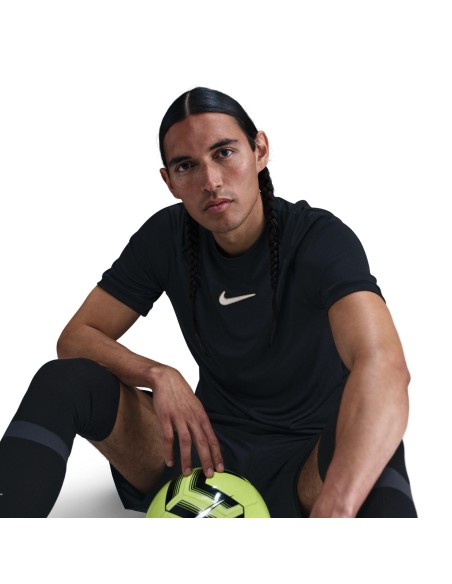 CAMISETA NIKE NEGRO DRI FIT (HJ4243-010).