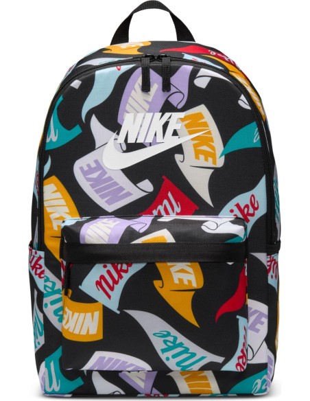 MOCHILA NIKE COLORES PENANT TOSS (HJ8322-010).