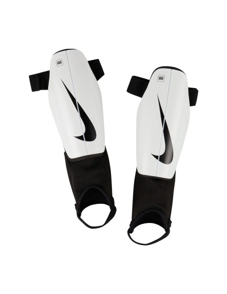 ESPINILLERAS NIKE NEGRAS (DX4610-100).