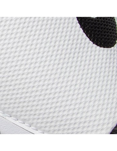 CHANCLA NIKE KAWA SLIDE BLANCA-NEGRA GS NIÑO (819352 100).